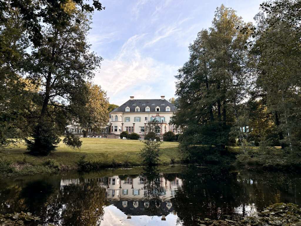 Romantischer Wellness Urlaub im Erzgebirge: Auszeit im Schlosshotel Das WOLFSBRUNN