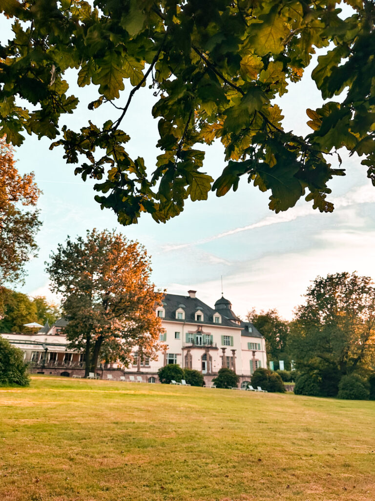 Romantischer Wellness Urlaub im Erzgebirge: Auszeit im Schlosshotel Das WOLFSBRUNN